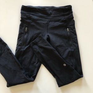 Lululemon pure black leggings size 4